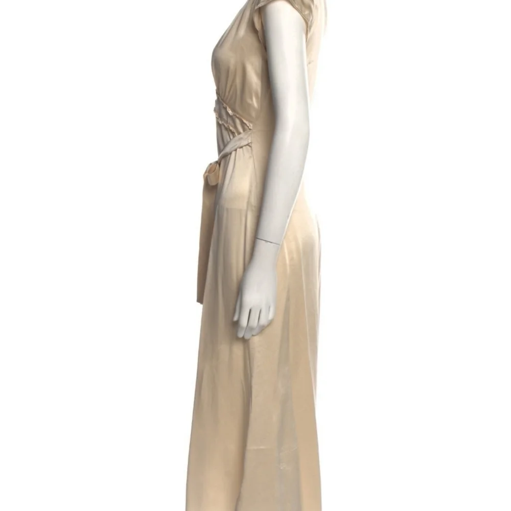 Reformation Kaye Dress Ivory - Picture 4 of 6